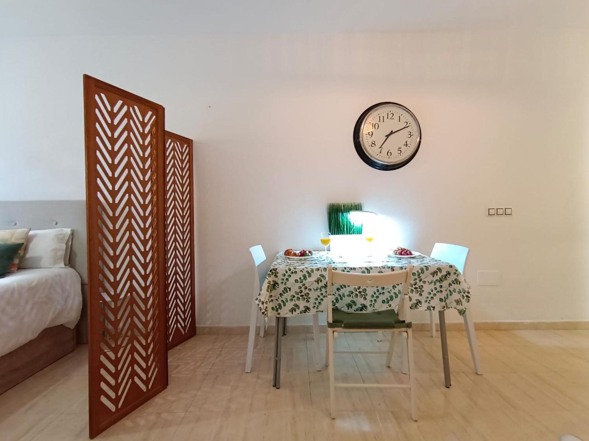 شقة Monisimo Apartamento En Centro Historico De Malaga Con Parking المظهر الخارجي الصورة